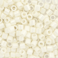 Miyuki kralen delica's 8/0 Ceylon cream beige DBL-203