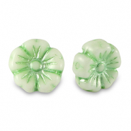 Czech kralen bloem 9mm Paled green metallic-white