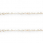 Imperfecte zoetwaterparels rice 6x4mm Natural white