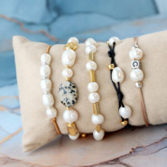 Inspiratiesets Stijlvolle en trendy armbanden met zoetwaterparels