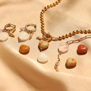 Inspiratiesets Zo verwerk je natuursteen kralen hartjes in je collectie