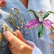 Nieuw Nieuwe collectie broches met strass