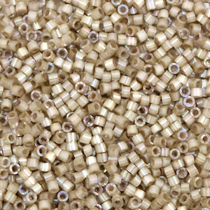 Miyuki kralen delica's 11/0 Silk satin dyed smokey quartz brown DB-680