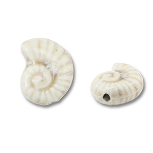 Kralen keramiek schelp Off white