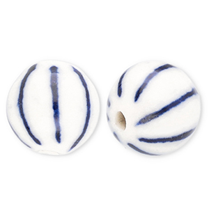 Kralen keramiek 10mm met strepen Off white-Delft blue