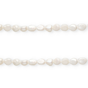 Imperfecte zoetwaterparels nugget ovaal 10x9mm Natural white