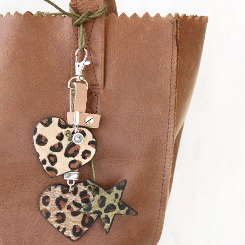 Sleutelhangers met imi leer hangers, stainless steel en vrolijke kwastjes