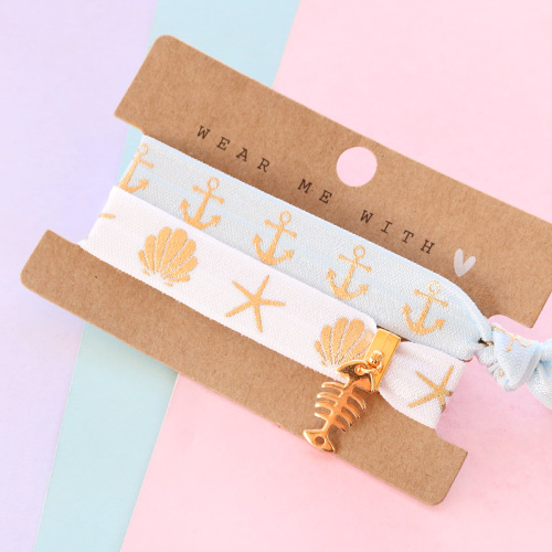 Summer musthave: armbandjes + haarelastiekjes van elastisch lint