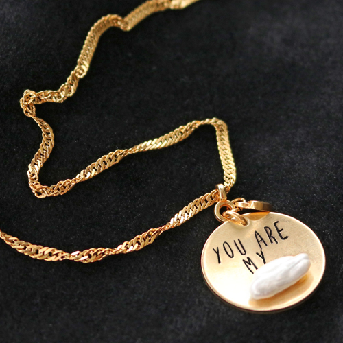 Feestelijke oorbellen met ornamenten en pompom bedels!