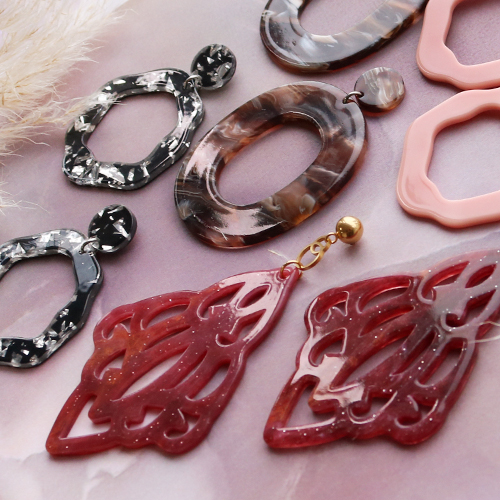 Get inspired! Maak de mooiste oorbellen collectie met deze resin hangers