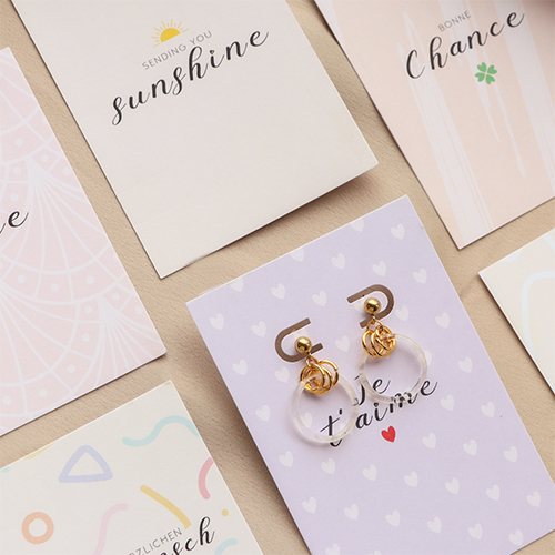 Nieuwe designs tassen en sieraden kaartjes in trendy kleuren