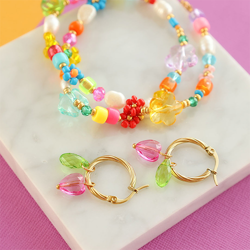 Inspiratie tijd met acryl kralen zomerse kleuren