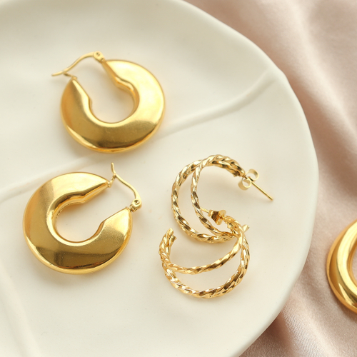 Zo combineer je kant-en-klare rvs oorbellen