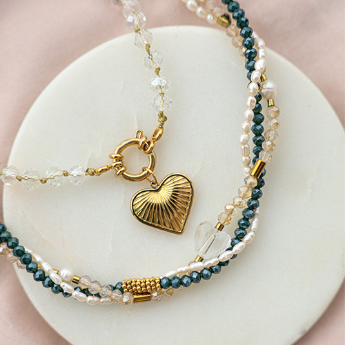 Cre&euml;er unieke oorbellen en kettingen met top facet kralen