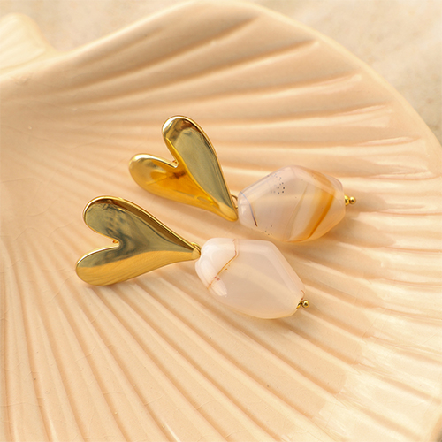 Zo maak je kleurrijke sieraden met natuursteen kralen