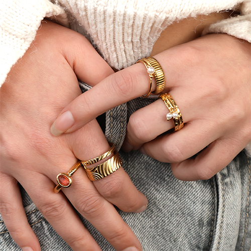 Laat je inspireren met onze trendy roestvrij stalen ringen