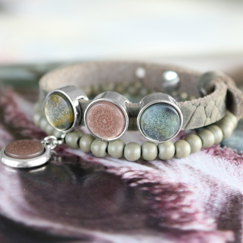 Trendy armbandjes + ketting van Polaris Elements mandala cabochon!