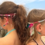 Trendy beach haarbandjes met veertjes en bedels