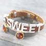 Trendy Cuoio en Love Crystal armbanden gecombineerd met metalen letter schuivers!