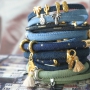 Eigentijdse stoer-chique sieraden maak je zelf met ons mega leuke Trendy plat koord denim en trendy gestikt koord, d&eacute; trend van nu!