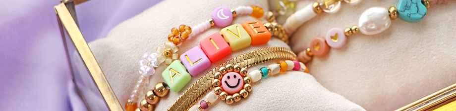 Letterkralen van acryl Letterkralen van acryl