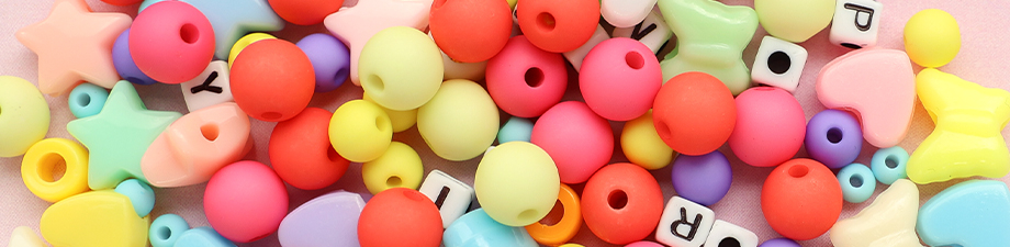 Just arrived! Nieuwe zomerse collectie acryl kralen Just arrived! Nieuwe zomerse collectie acryl kralen