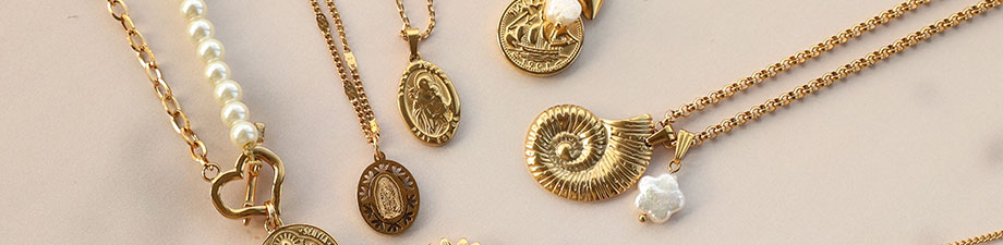 Nieuwe collectie rvs bedels en hangers