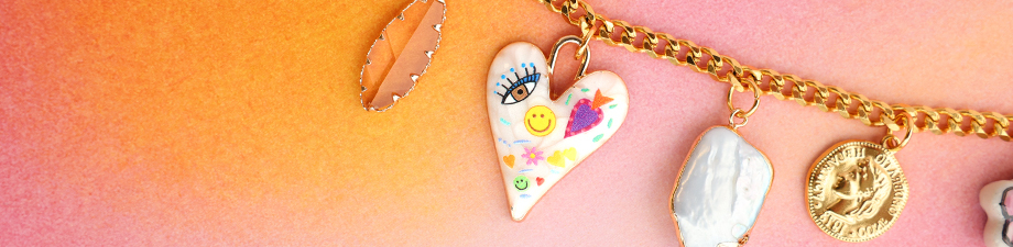 Just in! Nieuwe serie metalen bedels met enamel